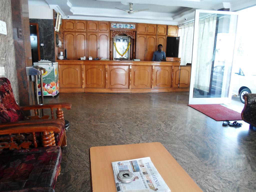 Hotel Sunilkrishna Tirupati Exteriér fotografie
